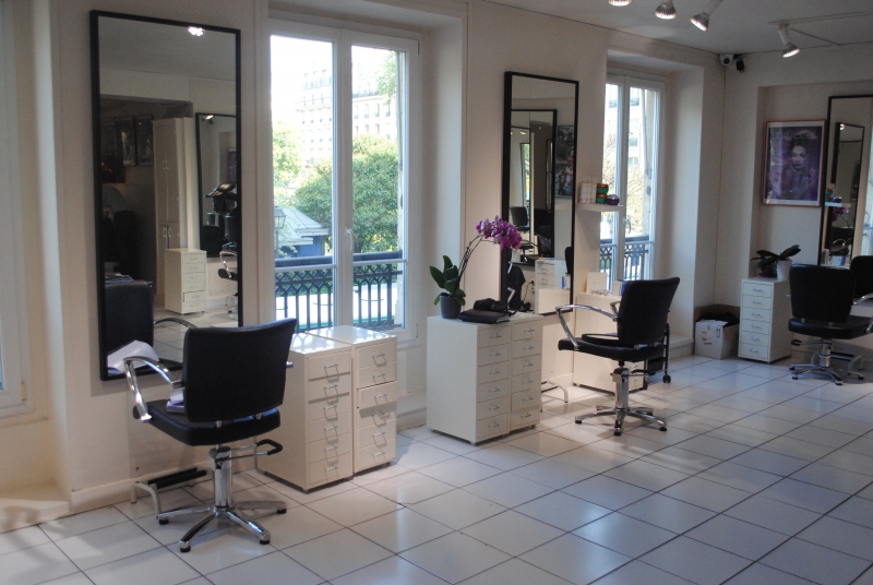 salon-coiffure-ROQUEBRUNE CAP MARTIN-min_floor-home-office-property-living-room-room-781228-pxhere.com